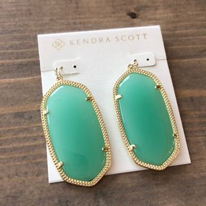 Kendra Scott Danielle earrings mint green/gold NWT